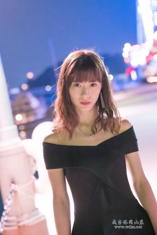 72883b238adf83c495.jpg