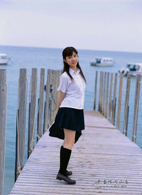 12444d5d180a36004e.jpg