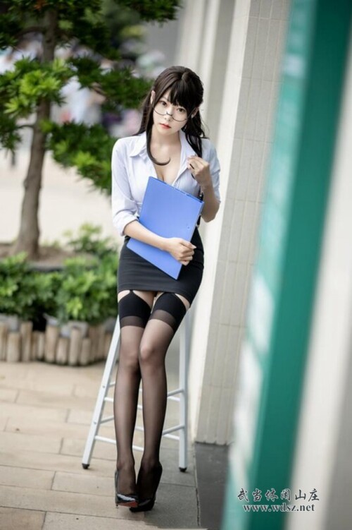 2058727c65335f46e2.jpg
