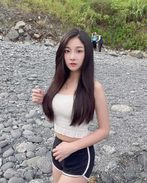 89c300658940dc2ff.jpg