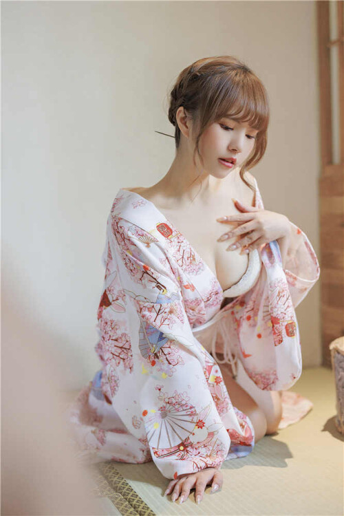 00205631acd7c0a8cb46.jpg