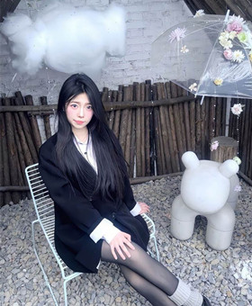 图片[3]-山西大同酒吧小公主❤️姜雯雯❤️被金主2000拿下 疯狂后入 汁水四溢呻吟不断[MP4]-便宜姬
