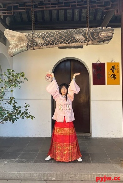 图片[2]-⭐⭐【原档】江苏淮安外表文静女生看着软萌安静 私下却格外骚气[316M/MP4/SSD]-便宜姬