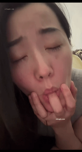 图片[3]-✨极品轻熟女✨镜头前搔首弄姿 长发熟女看着 实在是韵味十足 别有一番味道[MP4]-便宜姬