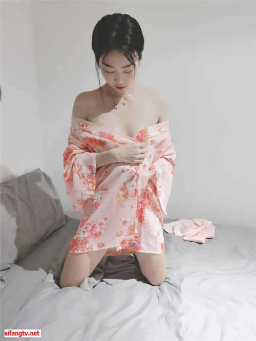 15d0a609f023ad065b4b11b646e99f16.jpg