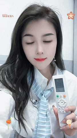 ❤️【小欧女神】顶级尤物反差婊御姐 高颜值美腿 露脸自拍 爆乳肥臀 舔功厉害[690M]-便宜姬