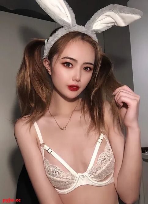 ❣️✨武汉极品身材高颜值女大被金主调教成 反差3P双通(14v)[116/MP4/851MB]-便宜姬