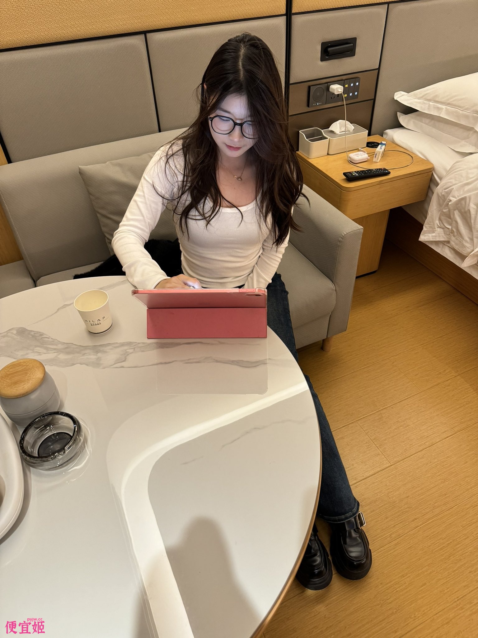图片[2]-❣️美艳少妇感的大学生【对毛衣过敏】清纯女友的粉嫩 出租车公园露出刺激 91M/MP4/06:00/HD]-便宜姬