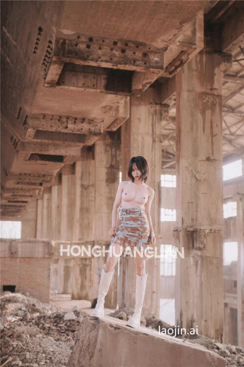zhuitumoonAnyMore_ZzFengsiyuan_1765927388968616209_108c158b22307f73b.jpg