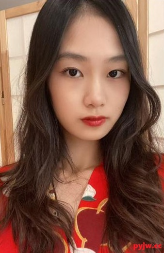 ⭐⭐【原档】上海精致美女舞蹈生跟金主全球游玩全是甜妹造型 一上床就变身骚货铃铛项圈配银链顶头吐舌（15v)-便宜姬