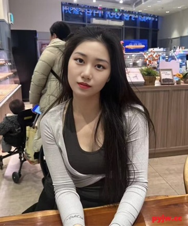 ❤️【S级原档】温柔颜值御姐平时练瑜伽身材锻炼的很好 上床后秒变荡妇 露脸自拍 原档无水印[303.83MB/MP4/WF]-便宜姬